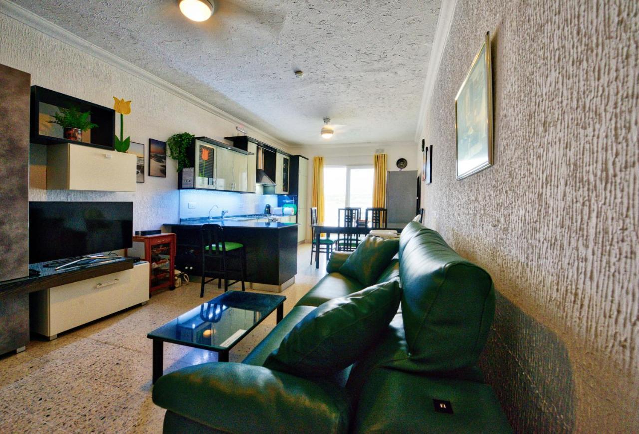 No56 Tower View WATER'S EDGE SEAFRONT LICENSED APARTMENT Mellieħa Zewnętrze zdjęcie